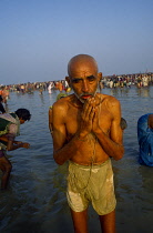 India, West Bengal, Sagar Island, Pilgrims at the three day bathing festival at island in the mouth of the Hooghly considered to be the point where the Ganges joins the sea.