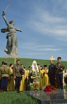 Russia, Religion, Patriarch Alexy II. Head of the Russian Orthodox Church untill his death in 2008. Outdoor service with ceremonial robes.
