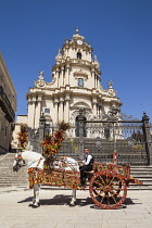 Italy, Sicily, Ragusa, Duomo of San Giorgio, Piazza Del Duomo, Ragusa Ibla.