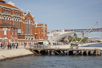 Portugal, Estredmadura, Lisbon, Belem, MAAT, Museum of Art, Architecture and Technology on the banks of the river Tagus housed in former power station with new section design by Amanda Levete.