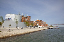 Portugal, Estredmadura, Lisbon, Belem, MAAT, Museum of Art, Architecture and Technology on the banks of the river Tagus housed in former power station with new section design by Amanda Levete.