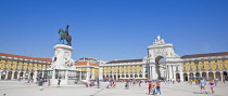 Portugal, Estremadura, Lisbon, Baixa, Praca do Comercio with equestrian statue of King Jose and Rua Augusta triumphal arch.