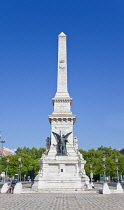 Portugal, Estremadura, Lisbon, Baixa, Obelisk monument on Avenue da Liberdade.