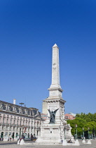 Portugal, Estremadura, Lisbon, Baixa, Obelisk monument on Avenue da Liberdade.