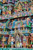 India, Tamil Nadu, Kumbakonam, Detail of the gopuram at the Adi Kumbeswarar temple.
