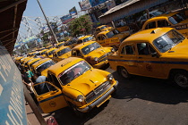 India, West Bengal, Kolkata, Taxi rank at Howrah Railway Station.