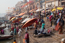 India, Uttar Pradesh, Varanasi, Dashashwamedh Ghat.