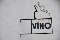 Italy, Trentino Alto Adige, Bolzano, vino sign.