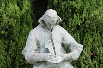 Italy, Lombardy, Lake Garda, Salo, statue of Gasparo de Salo.