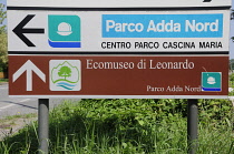 Italy, Lombardy, Valle Adda, parc signs.