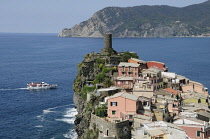 Italy, Liguria, Cinque Terre, Vernazza, the Doria Castle & village straddling the cliffs.