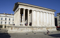 France, Gard, Nimes, Maison Carrée, Square House, a small Roman temple dedicated to sons of Agrippa. Built c. 19 BC.