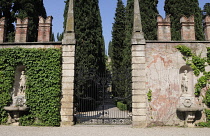 Italy, Veneto, Verona, entrance gate, Giardini Giusti.