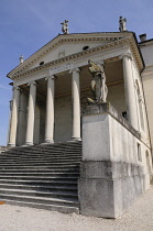 Italy, Veneto, Vicenza, steps & columns, Villa Rotonda.