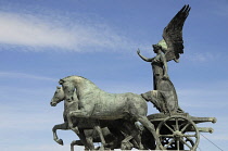 Italy, Lazio, Rome, Il Vittorianno, bronze statue atop Il Vittoriano.