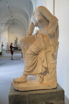 Italy, Lazio, Rome, The Palatine, Palatine Museum, statue Muse Tipo Dresda, Roman copy of Greek statue.