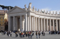 Italy, Lazio, Rome, Vatican City, St Peter's Square, Bernini's colonnade.