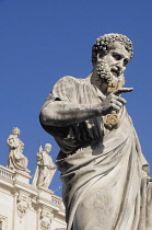 Italy, Lazio, Rome, Vatican City, St Peter's Square, statue of St Peter.