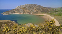 Ireland, County Donegal, Inishowen Peninsula, Crummies Bay beneath Dunree Head.