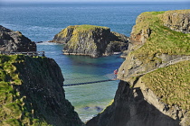 Ireland, County Antrim, Causeway Coast, Carrick a Rede Rope Bridge.