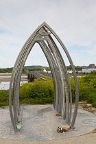 England, West Sussex, Shoreham-by-Sea, 2015 Air crash memorial sculpture by artists Jane Fordham and David Parfitt and positioned on the bank of the river Adur by the footbridge to the airport.