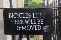 England, Oxford, bicycle signage.