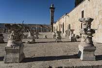 Israel, Jerusalem, The al-Fakhariyya Minaret at the corner of the Islamic Museum on the Temple Mount or al-Haram ash-Sharif. The Old City of Jerusalem and its Walls is a UNESCO World Heritage Site. In...