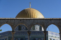 Israel, Jerusalem, The Dome of the Rock shrine or Qubbat As-Sakhrah was built within the walls of the Old City on the Jewish Temple Mount and site of the Second Jewish Temple. It was completed about 6...