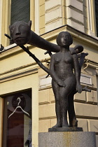 Romania, Timis, Timisoara, Eve by Virgil Scripcaru, bronze sculpture, street art, old townl.