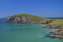 Ireland, County Kerry, Dingle Peninsula, Coumeenole Beach and Dunmore Head.