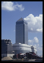 England, London, Canary Wharf, View over the Thames toward Britains tallest building designed by Cesar Pelli.