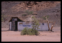 Namibia, Architecture, Desert house near Twyfelfontaine rock paintings.