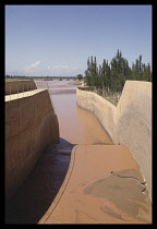 China, Ningxia, Qingtongxia, Dam spillway on the Yellow river.