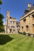 England, Oxfordshire, Oxford, Magdalen College, St Johns Quad, the Old Grammar Hall and the President's Lodgings.