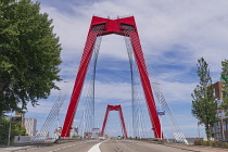 Holland, Rotterdam, Willemsbrug or William's Bridge, a cable stayed bridge built in 1981 spanning the Nieuwe Maas river and named after King Willem III of the Netherlands.