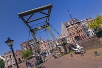 Holland, Rotterdam, Delfshaven, Piet Heynsbrug or Piet Heyns Bridge, iron drawbridge opened in 1873.
