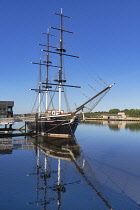 Ireland, County Wexford, New Ross, Dunbrody Famine Ship is an authentic reproduction of an 1840's emigrant vessel which provides an excellent interpretation of the famine emigrant experience.