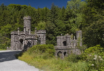 Ireland, County Waterford, Lismore, Ballysaggartmore Towers, main entrance gate to the former home of Anglo Irish Landlord Arthur Keily-Ussher.