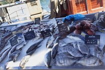 France, Provence-Alps, Cote d'Azur, Antibes, Fresh caught fish being sold in the marina.