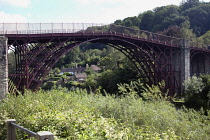 England, Shropshire, Ironbridge, Grade 1 listed cast iron bridge across the  river Severn.
