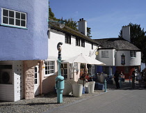 Wales, Gwynedd, Portmeirion, Italianate resort village designed and constructed by Sir Clough Williiams-Ellis between 1925 and 1975 and used as the film set for The Prisoner.