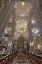 Spain, Castile, Segovia, Segovia Cathedral is the Gothic-style Roman Catholic cathedral located in the Plaza Mayor of the city, dedicated to the Virgin Mary it was built in the Flamboyant Gothic style...