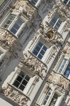 Austria, Tyrol, Innsbruck, Altstadt, Helbling House or Helblinghaus, detail of facade with Rococo stucco decorations dating from 1732.