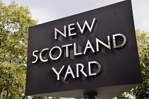 England, London, Wewstminster, Sign outside the New Scotland Yard Metropolitan Police headquarters on Victoria Embankment.