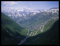 England, Cumbria, Lake District, View over Mickleden from Side Pike in Upper Langdale.