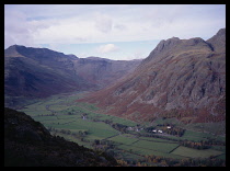 Wales, Dyfed, Coastline, Green Bridge of Wales natural coastal rock arch near St Govans Head formed by erosion from waves.