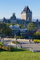 Canada, Quebec Province, Quebec City, Old Quebec or Vieux Quebec. Chateau Frontenac, with the Wolfe-Montcalm Monument in Parc des Gouverneurs, The Governor's Garden.