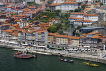 Portugal, Porto, Vila Nova de Gaia, View of the River Douro and the Ribeira area of Porto from the Dom Luis I Bridge or Ponte de Dom Luis 1.