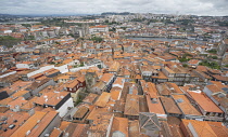 Portugal, Porto, View over Porto and Vila Nova de Gaia from the Torre de Clerigos.